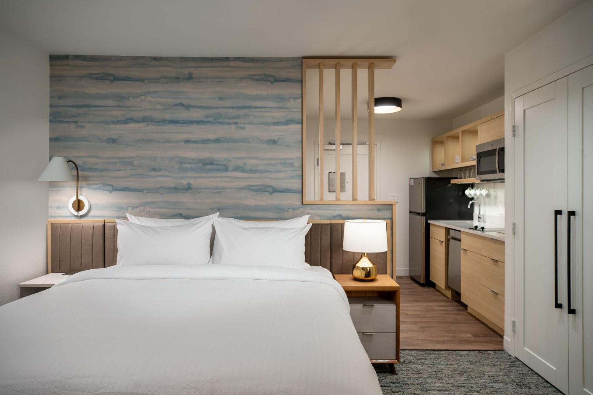 Towneplace Suites By Marriott Hadley Amherst Kültér fotó