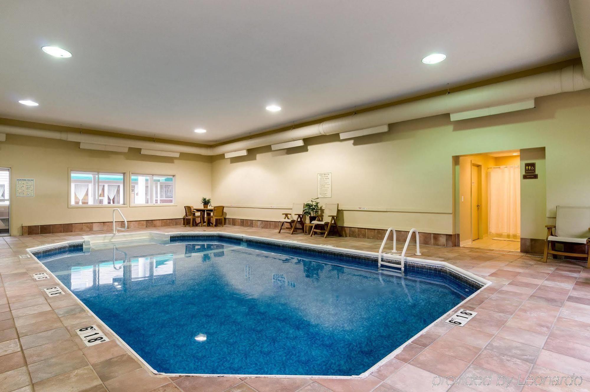Towneplace Suites By Marriott Hadley Amherst Kültér fotó