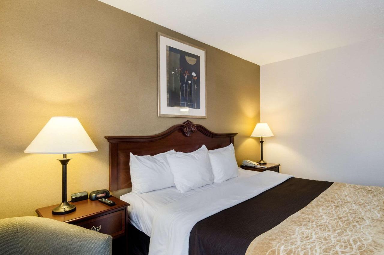 Towneplace Suites By Marriott Hadley Amherst Kültér fotó