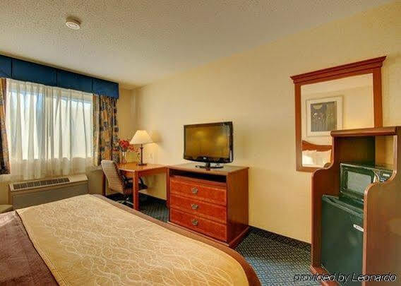 Towneplace Suites By Marriott Hadley Amherst Kültér fotó